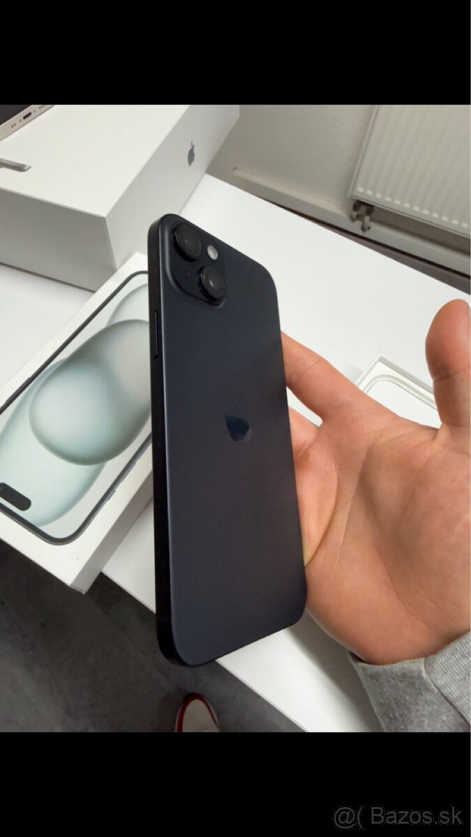 iPhone 15 Plus - 4