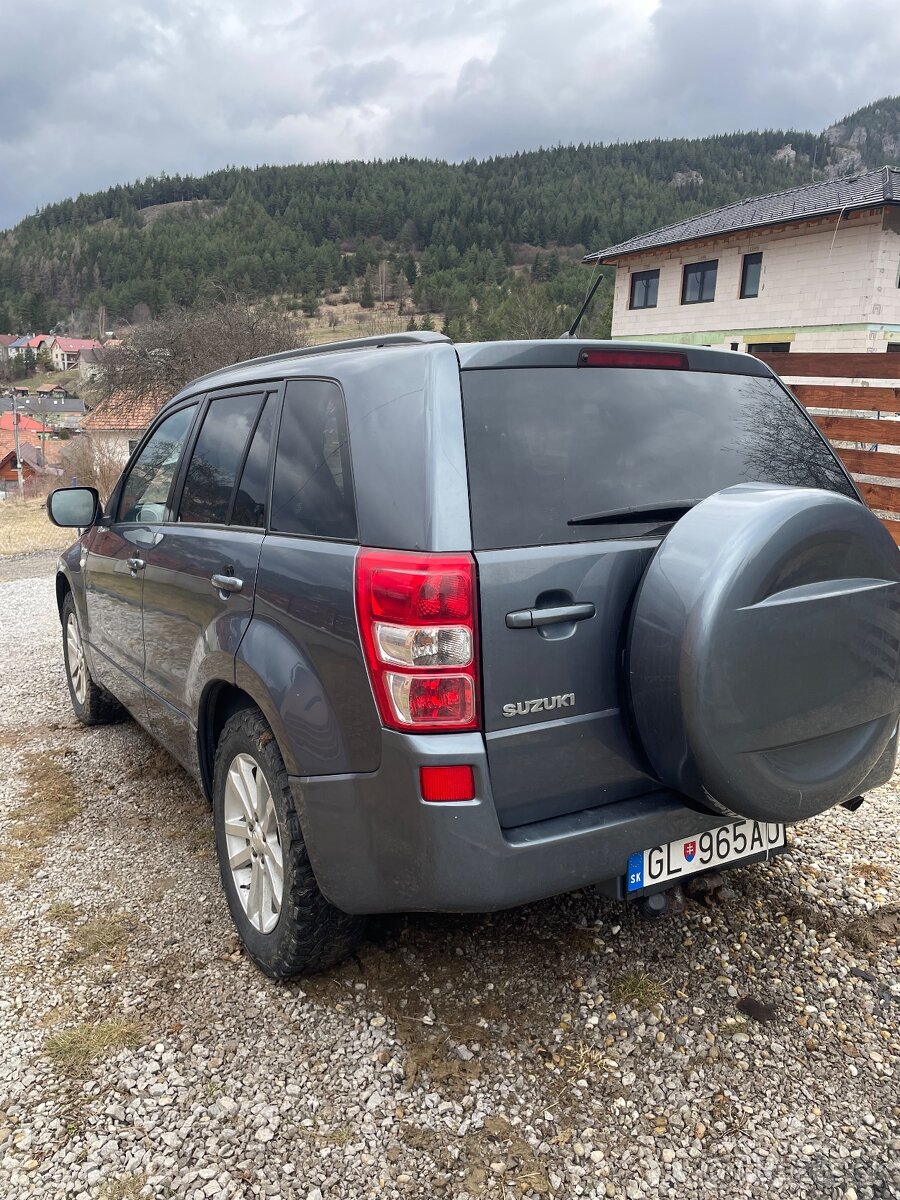 Suzuki grand vitara 1.9ddis 4x4 - 4