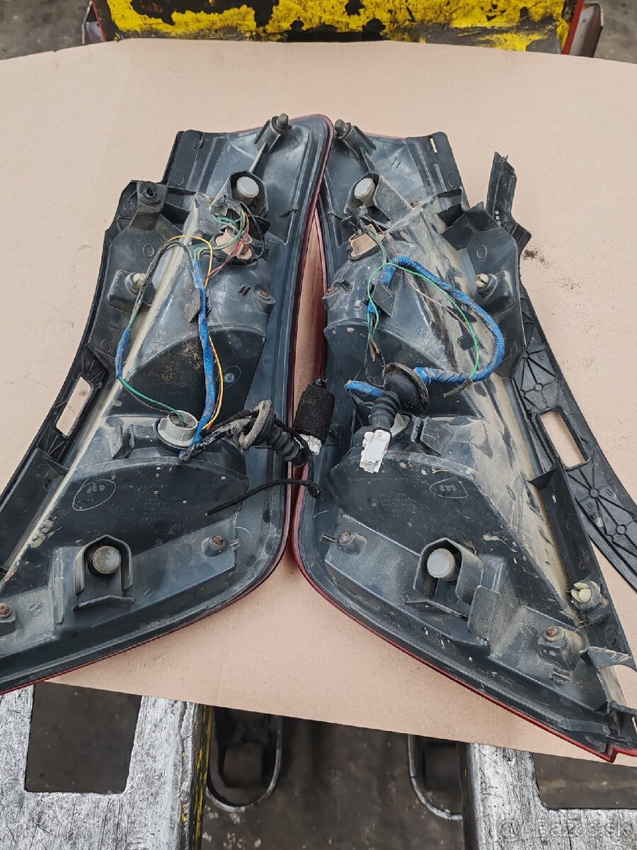 Nissan murano z50 zadné svetlá - 4