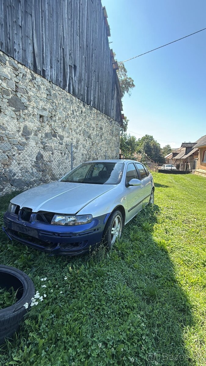 Predávam Seat Leon 1m - 4