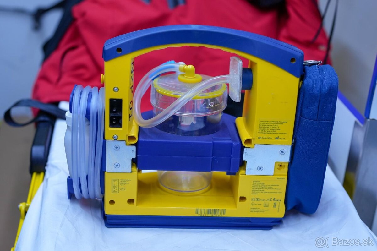 Odsávačka Laerdal LSU - 4