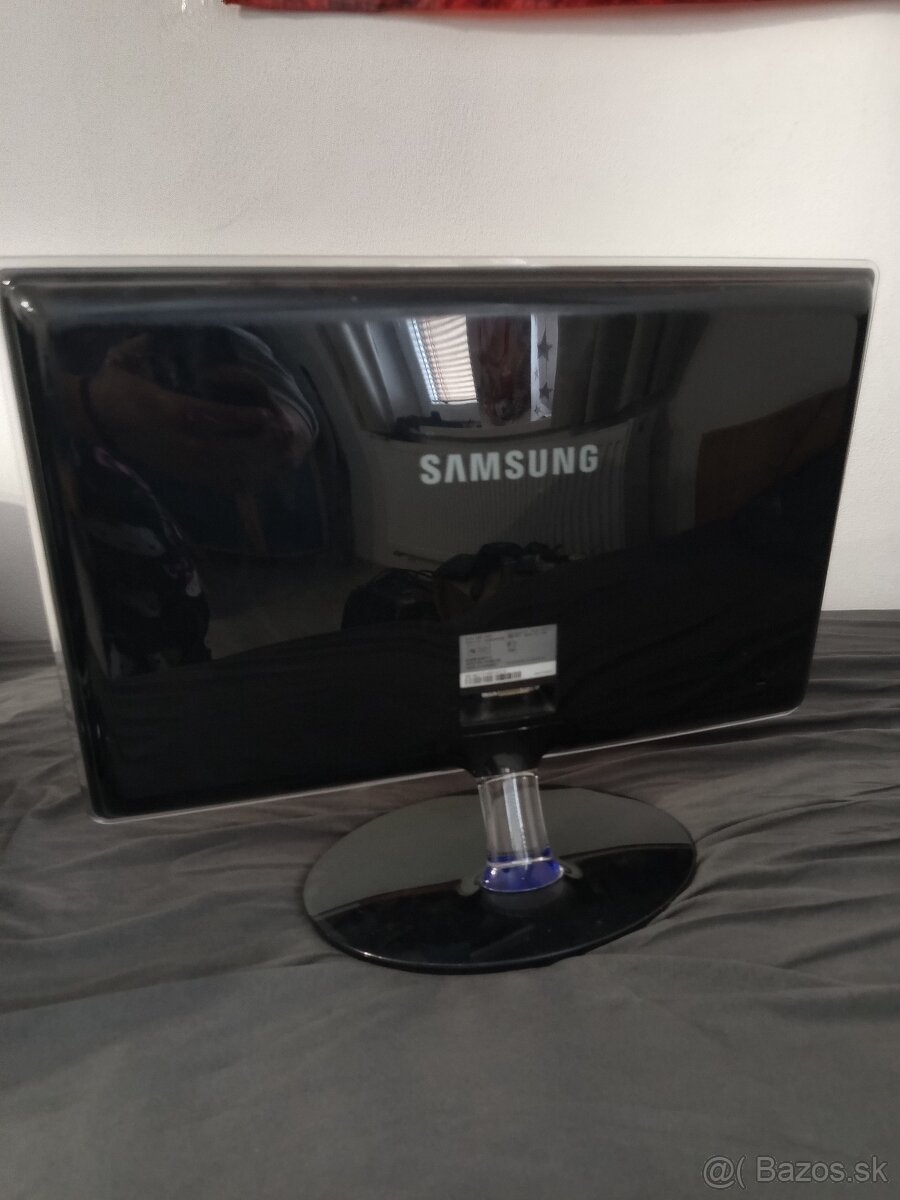 Predám Monitory - 4