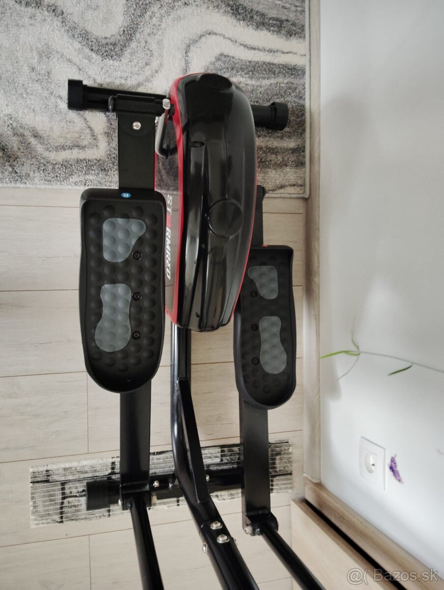 StormRed Shark (eliptický trenažér) - 4