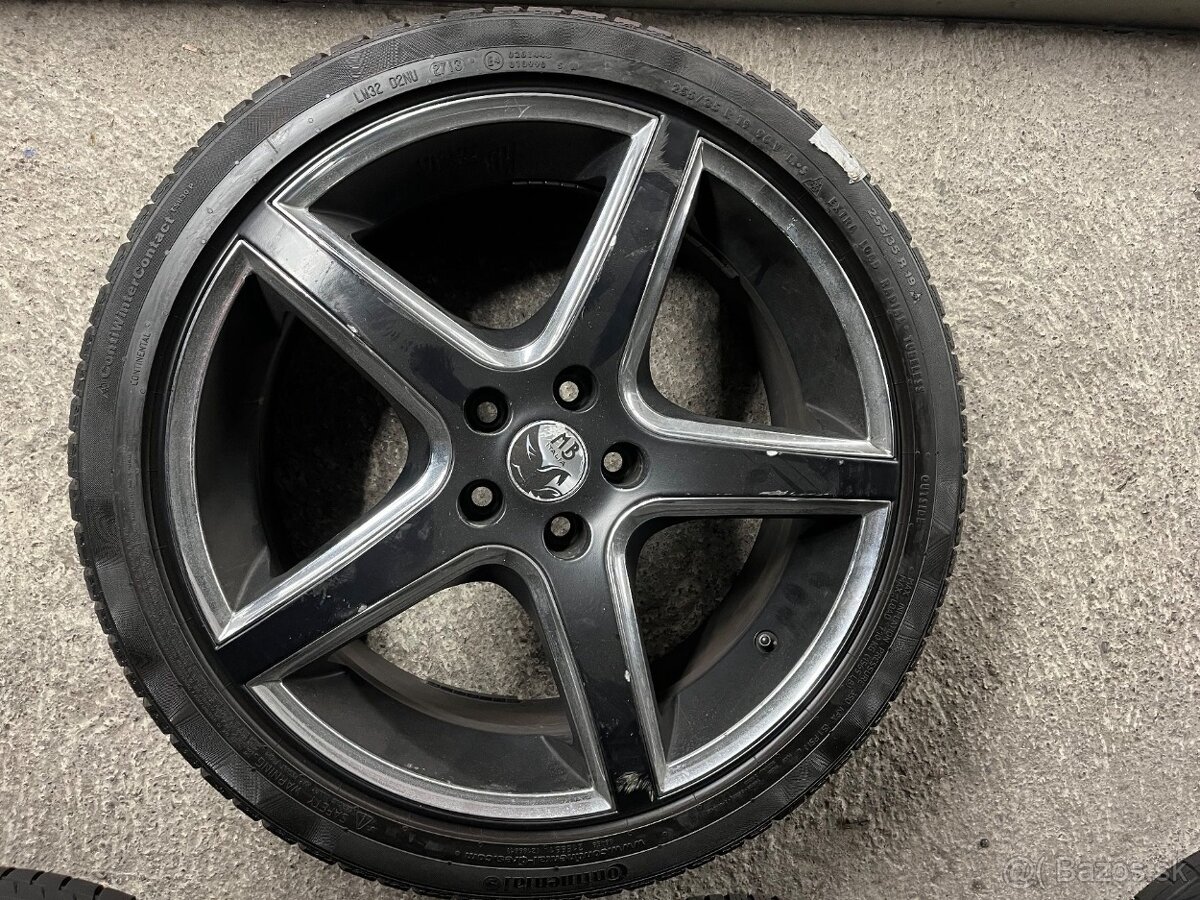 Zimna sada MB Italia 5x112 255/35 r19 - 4