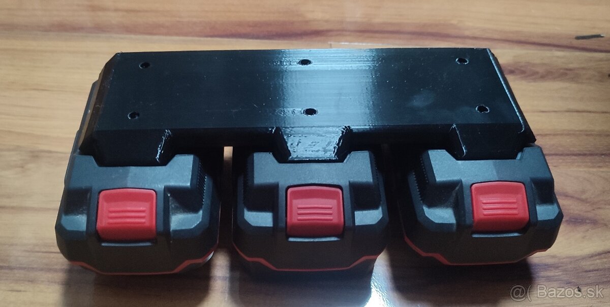 Držiak na aku batérie Parkside 20V (2Ah,4Ah,8Ah) - 4