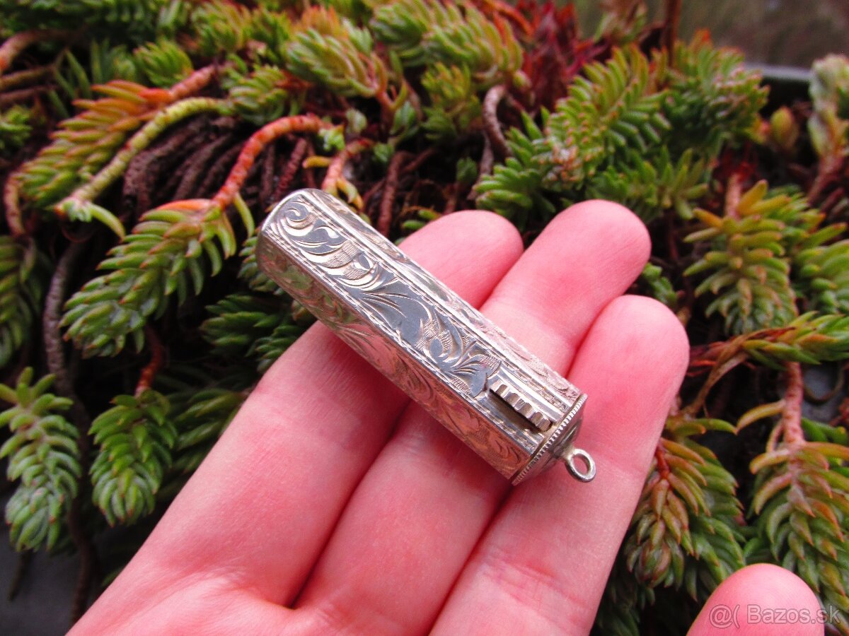 Staré strieborné púzdro na rúž, Ag 900 - 4