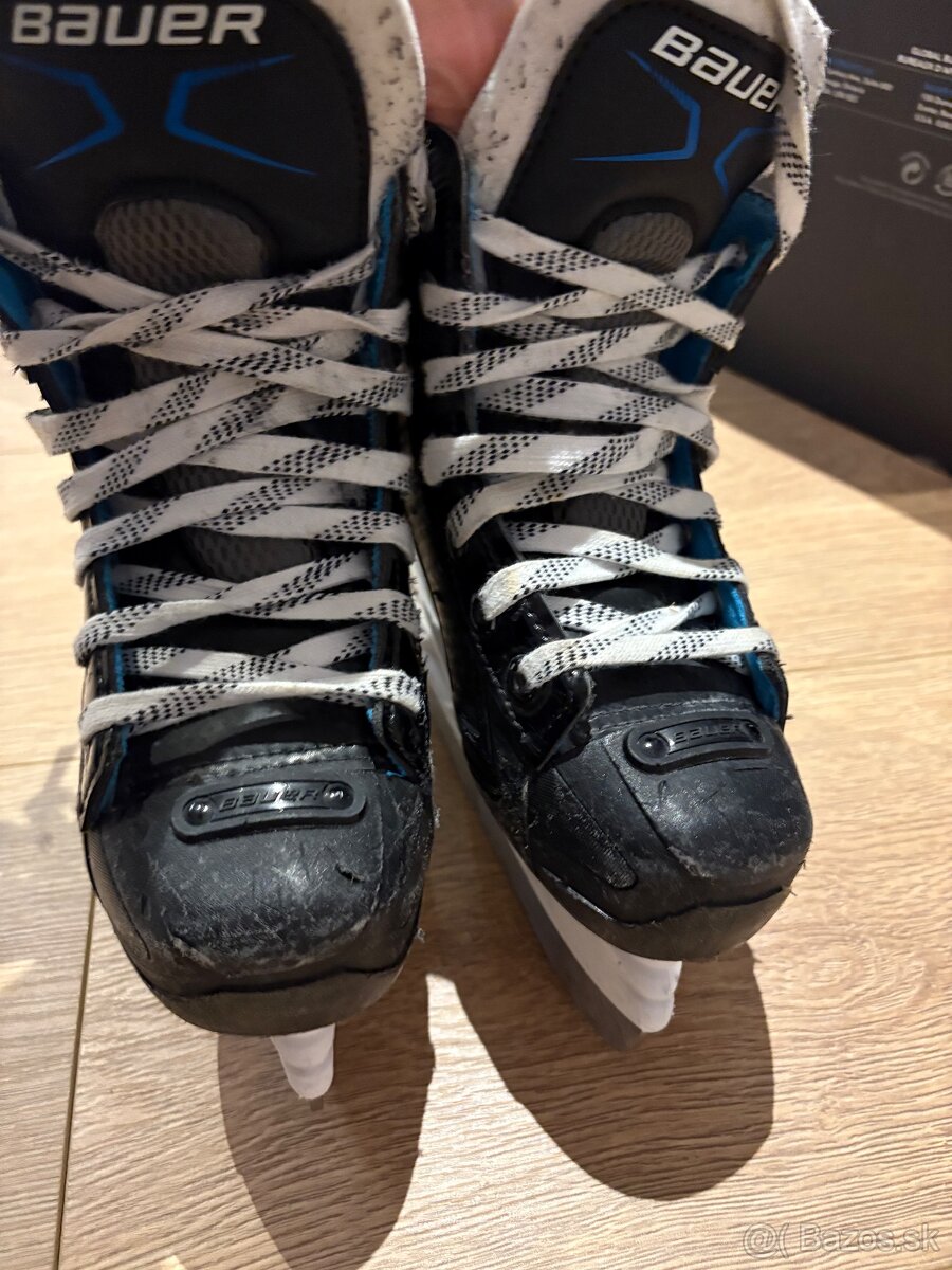 Korčule BAUER SPEED 32 - 4