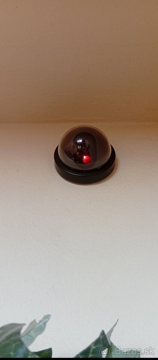 STOP ZLODEJOM - MAKETA KAMERY - 4