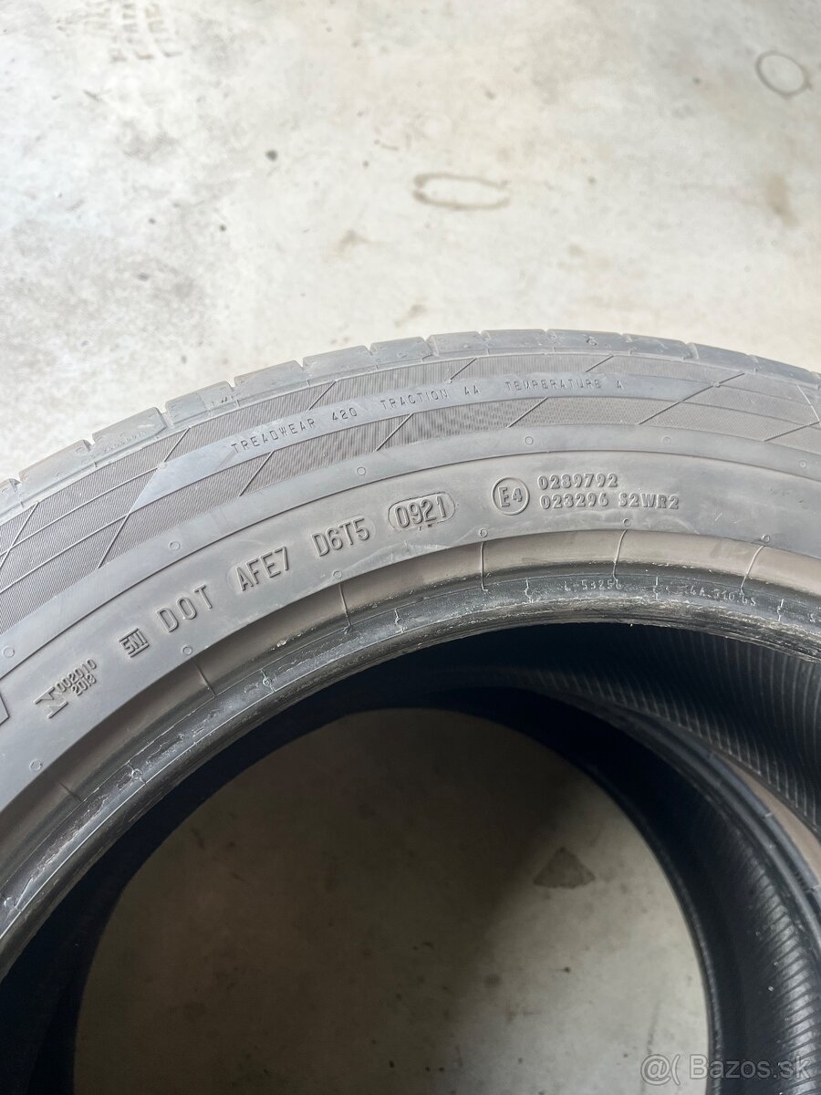 Continental ContiSportContact 235/55r19 - 4
