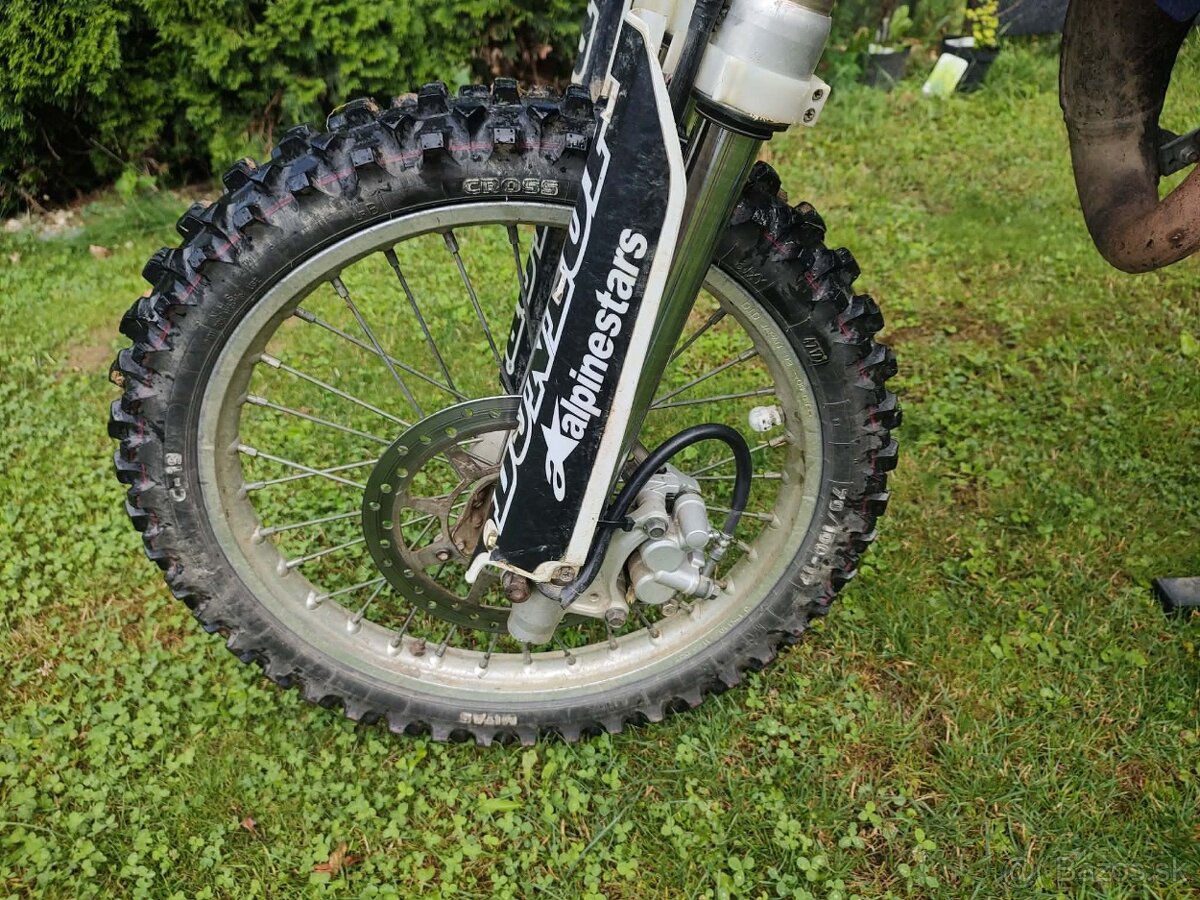 Yamaha YZ 85 - 4