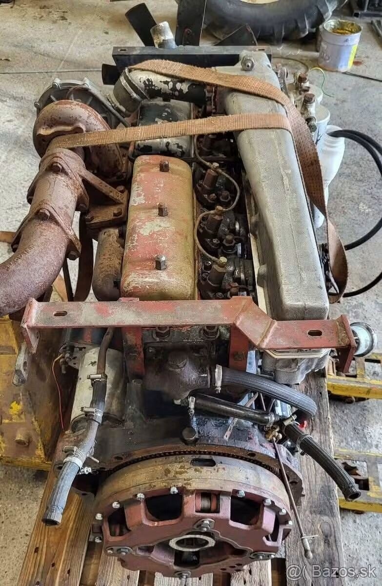 Rozpredam traktor zetor zts crystal 18345 TURBO - 4