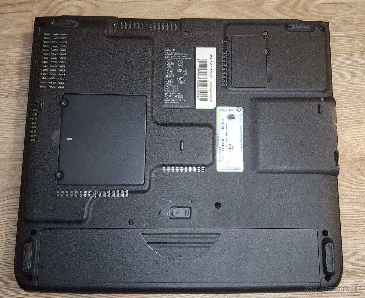 Acer Travel Mate 240 - 4