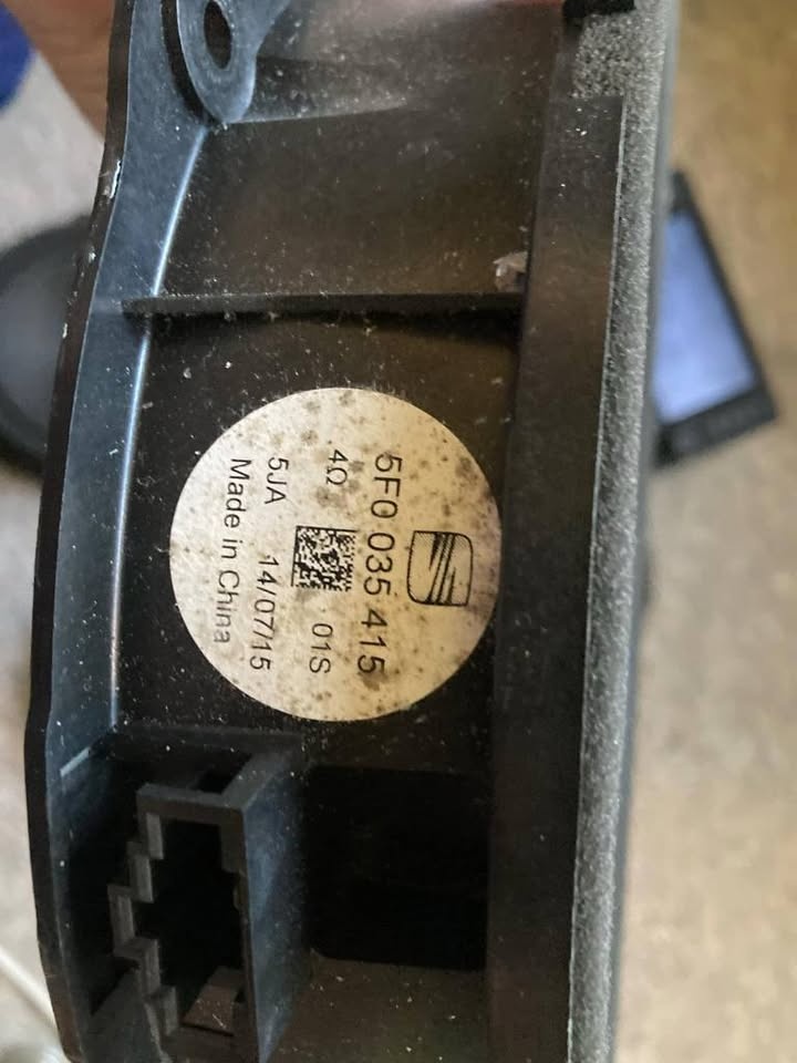 Bose reproduktory - 4