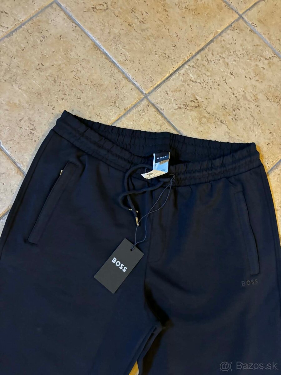 Hugo Boss tepláky - 4