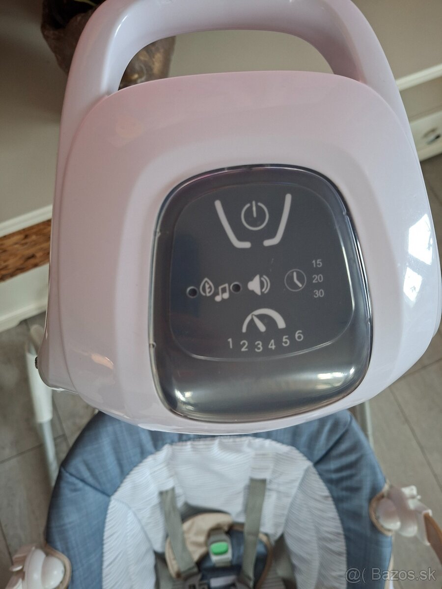 Ingenuity hojdačka pohupujúca - 4