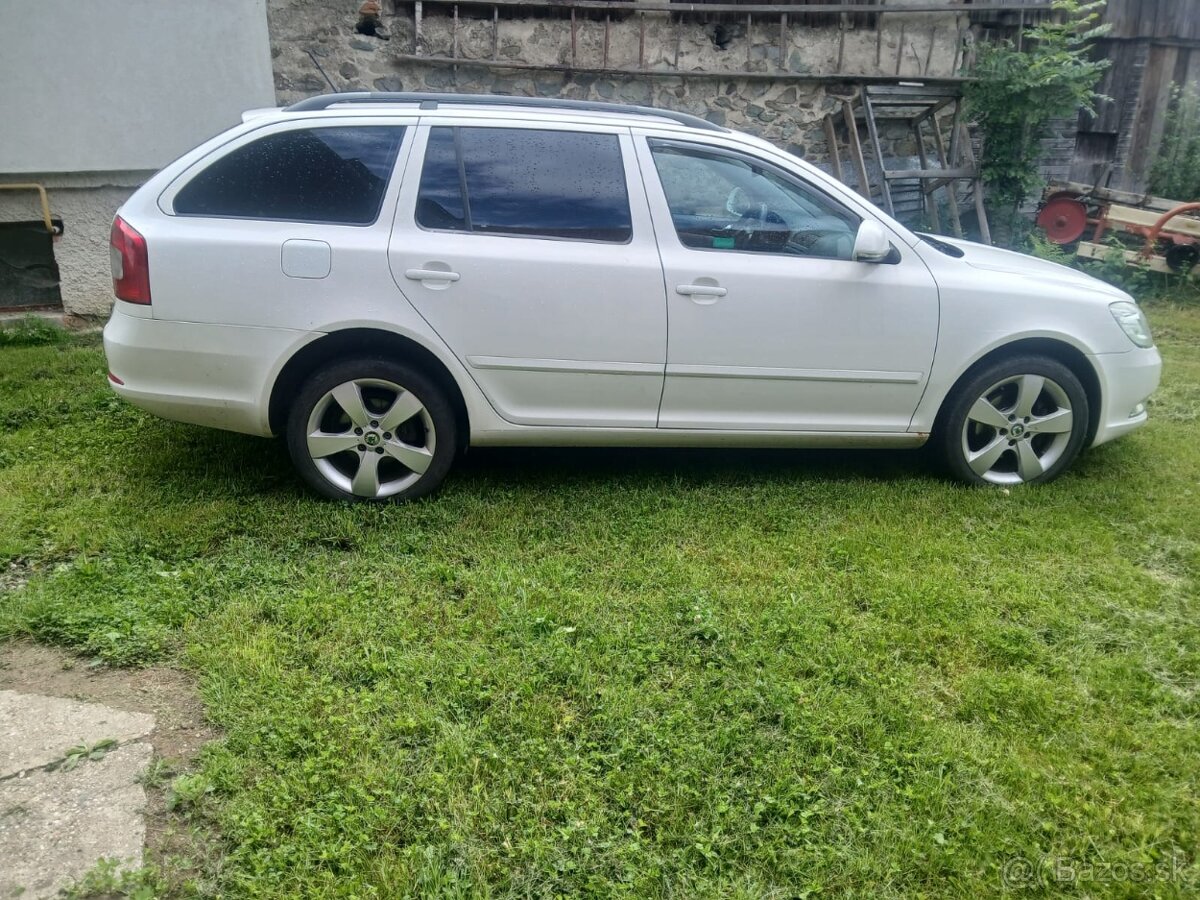 Škoda Octavia combi 2.0 TDI 4x4 - 4