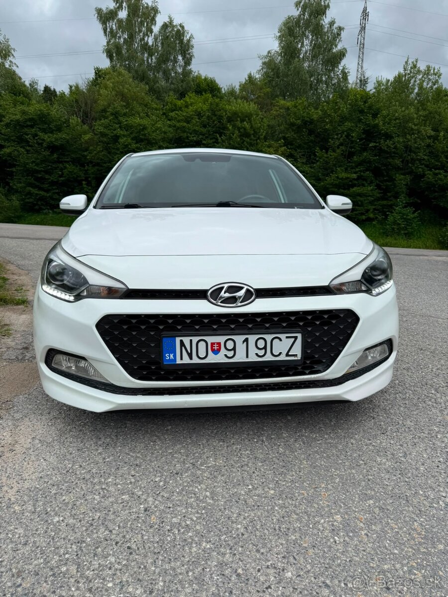 Hyundai i20 active - 4