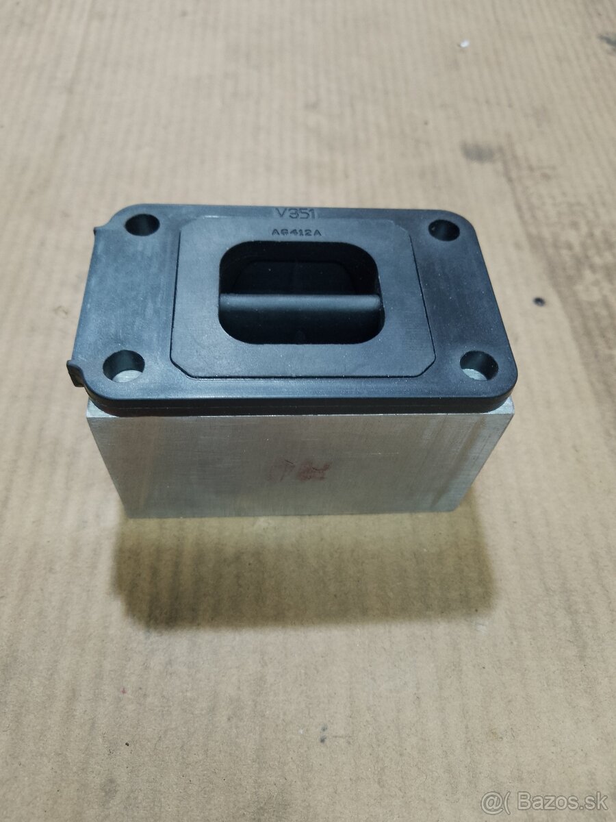 Klapky VForce AM6 - 4