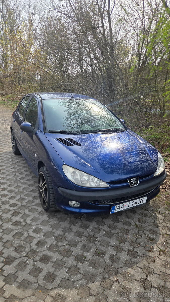 Peugeot 206, 2004 - 4