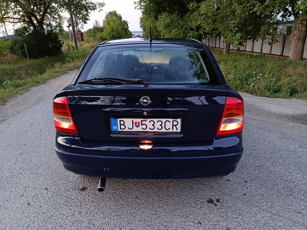 Opel Astra G 1,6 benzín automat - 4