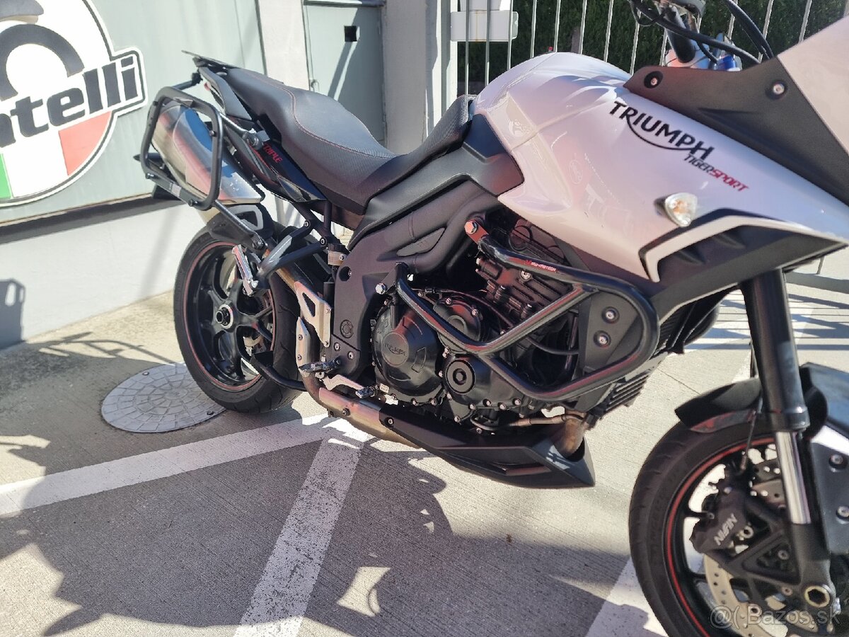 Triumph Tiger Sport - 4