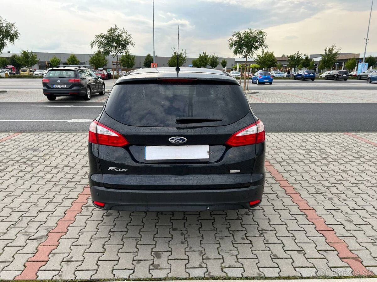Ford Focus 1.6 TDCi 77kw digi klima NAVI - 4