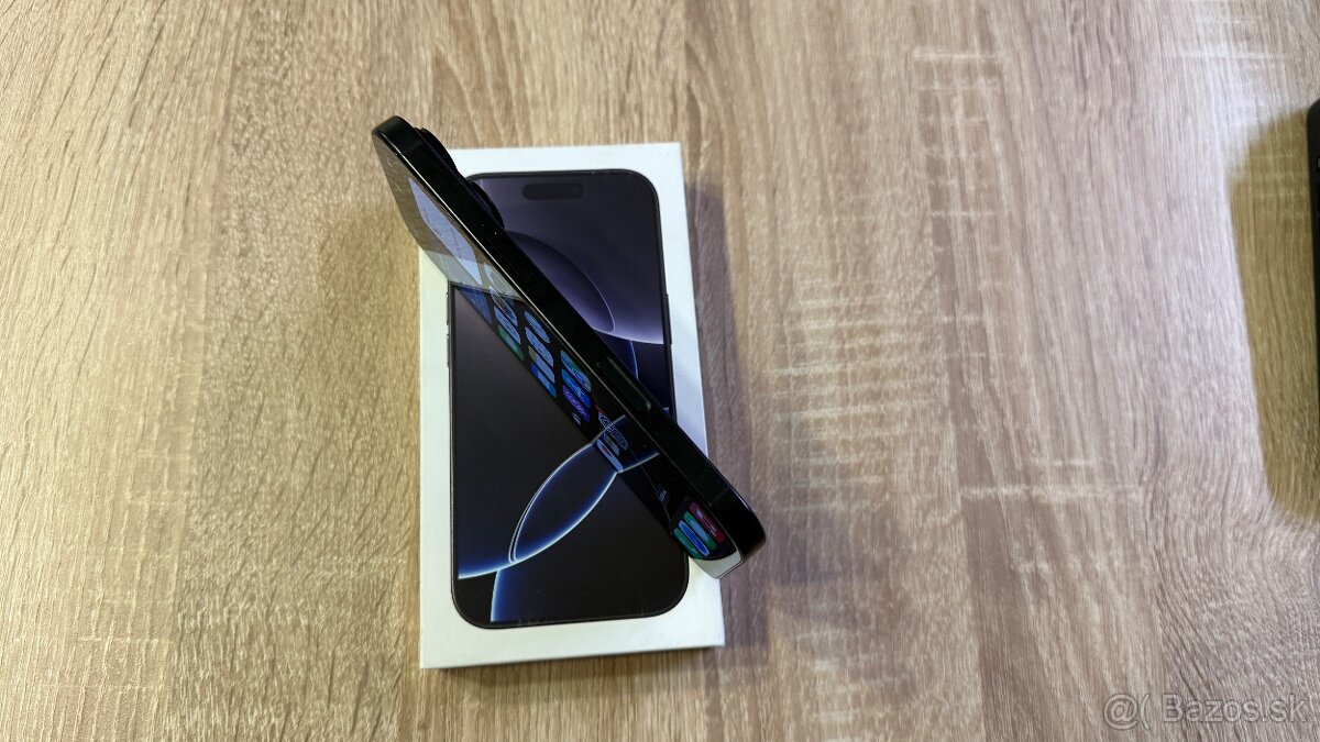 Vymenim predam iPhone 16 Pro Black 256gb kupeny v o2 - 4
