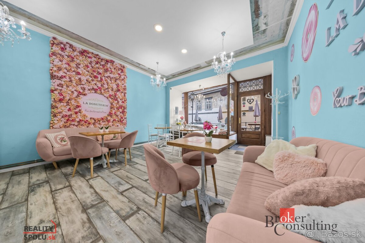 Vstupná brána do centra Banskej Štiavnice | Komerčný priesto - 4