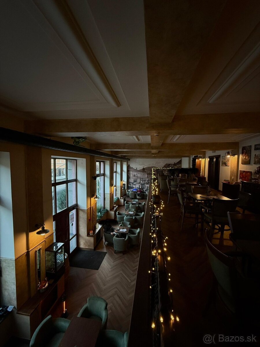 Cafe & Bar v centre Ružomberka - odstúpenie prevádzky - 4