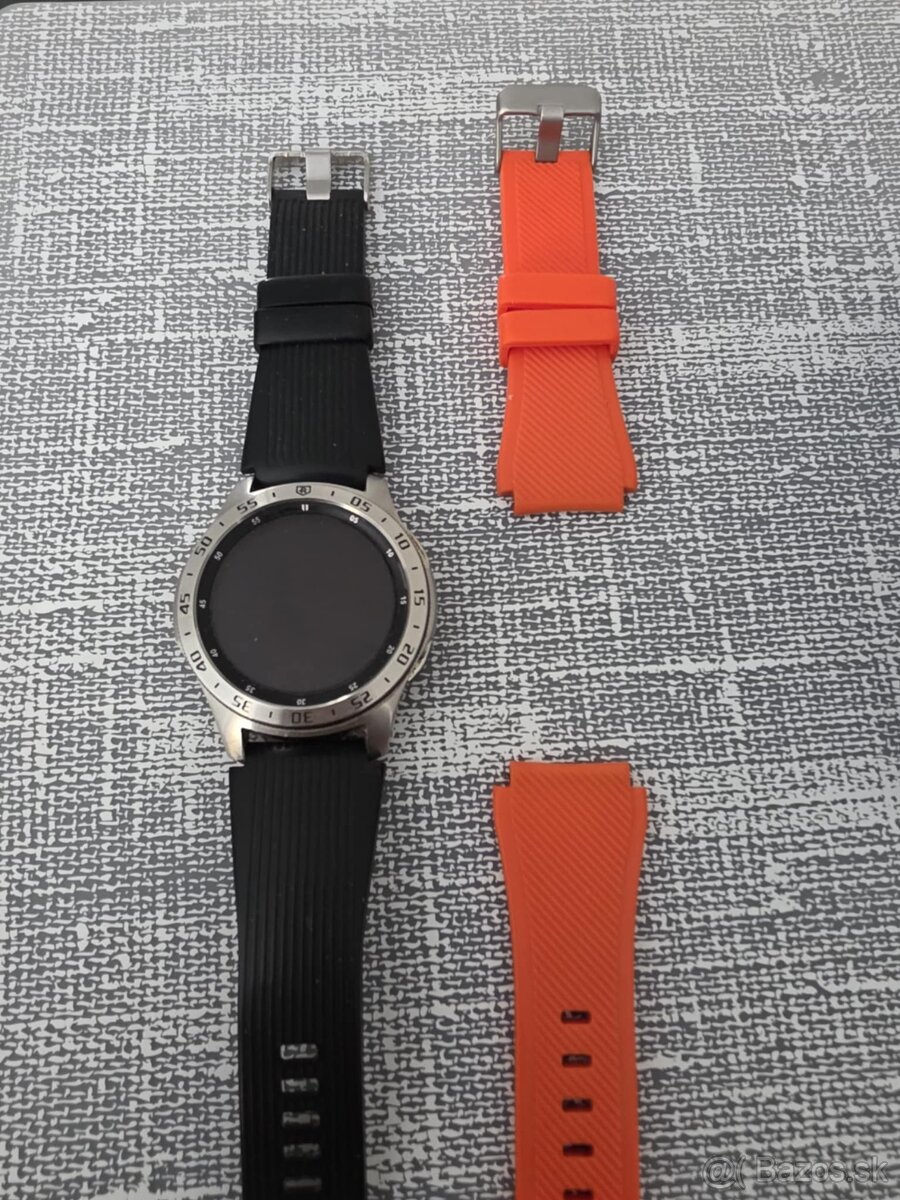 Samsung Galaxy watch - 4