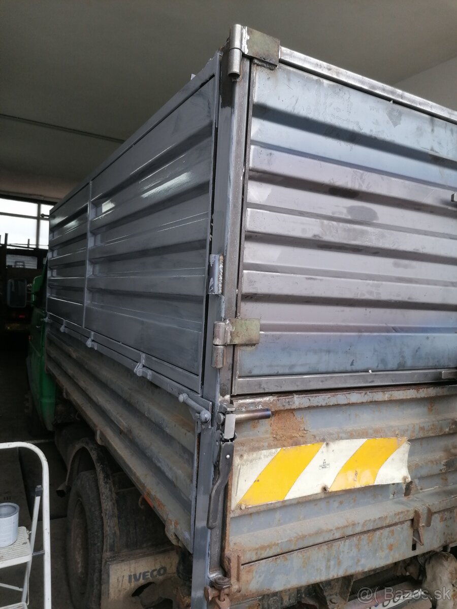 Predám trapezový plech na bočnice vlečka-korba auto karhak - 4