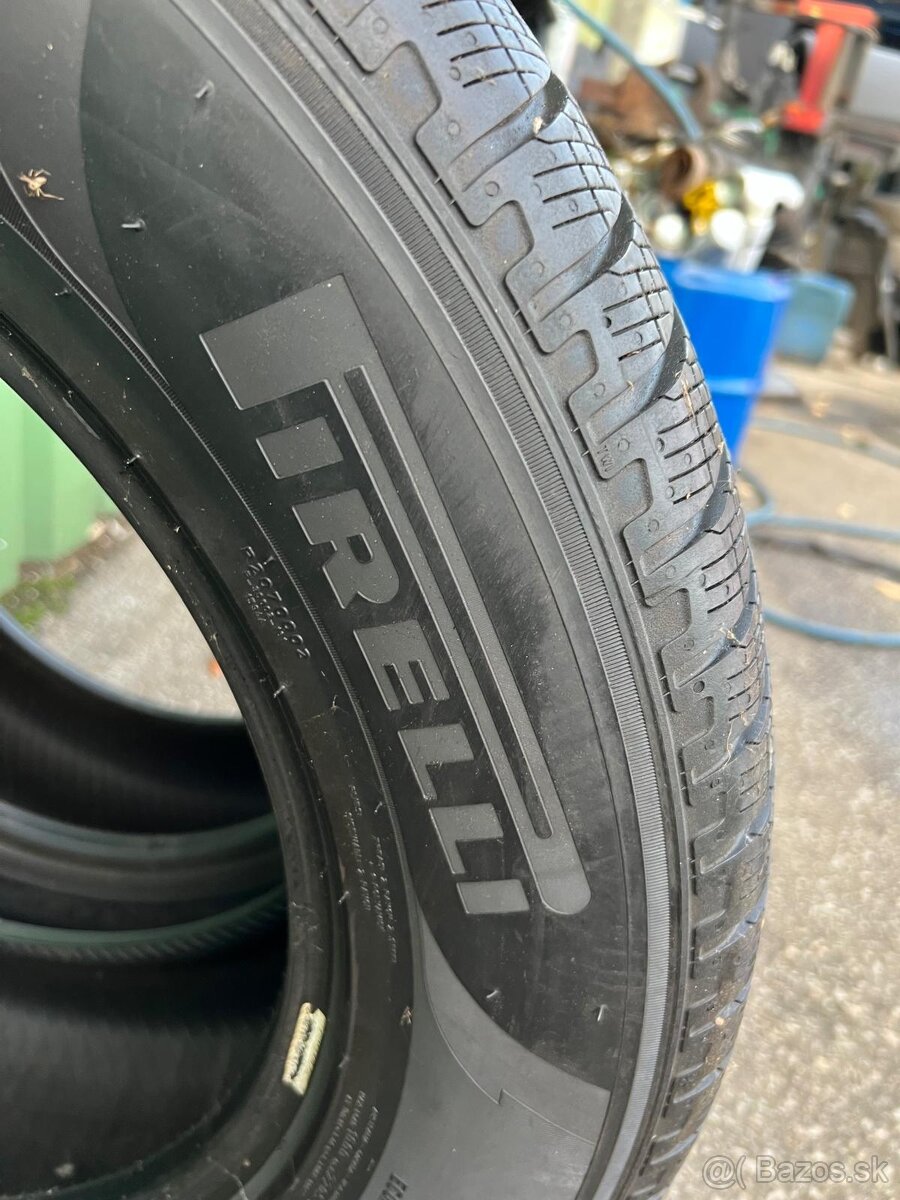 Zimne pneumatiky pirelli 255/60R18 - 4