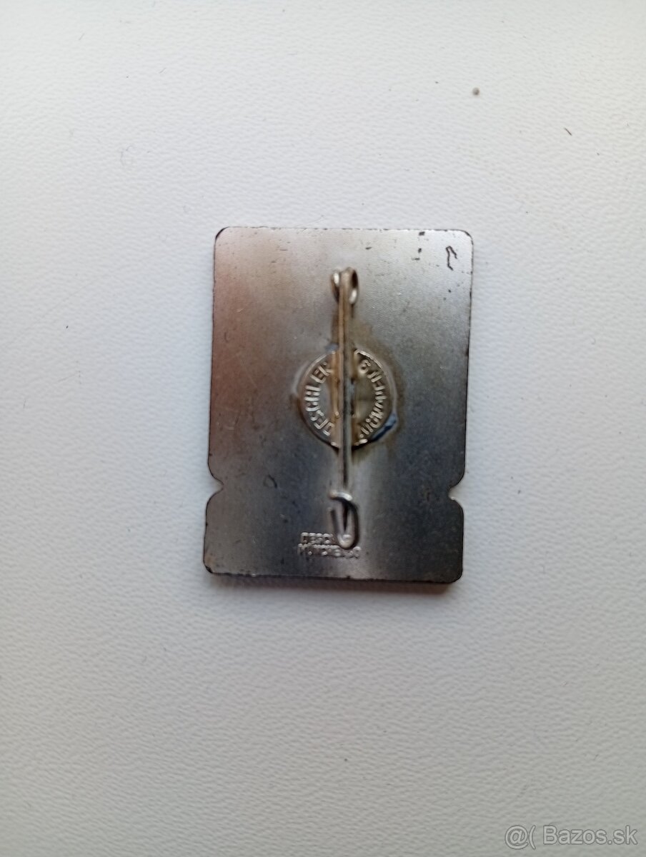 medaile a odznaky - 4