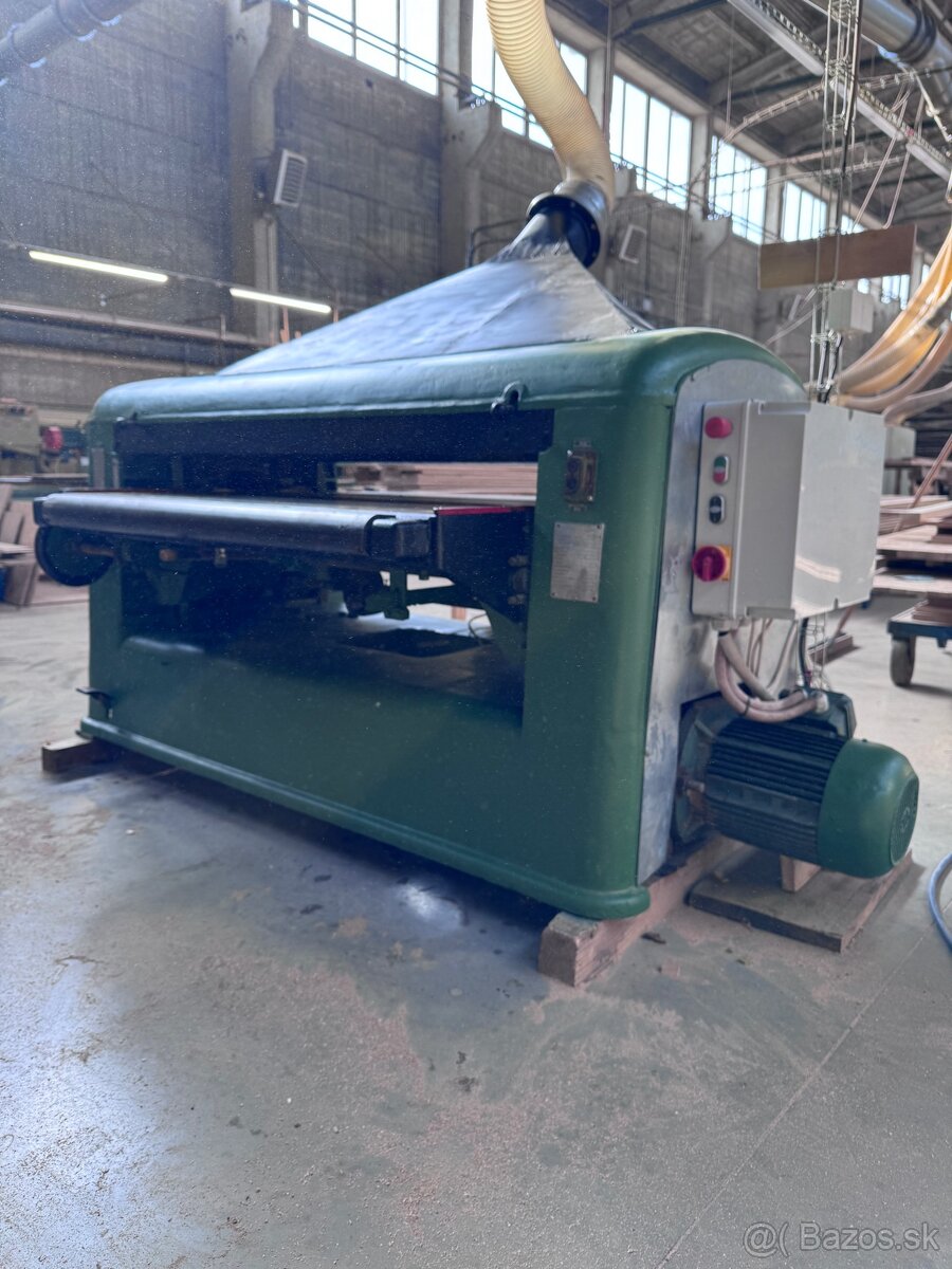 Hrúbkovacia frézka - 4