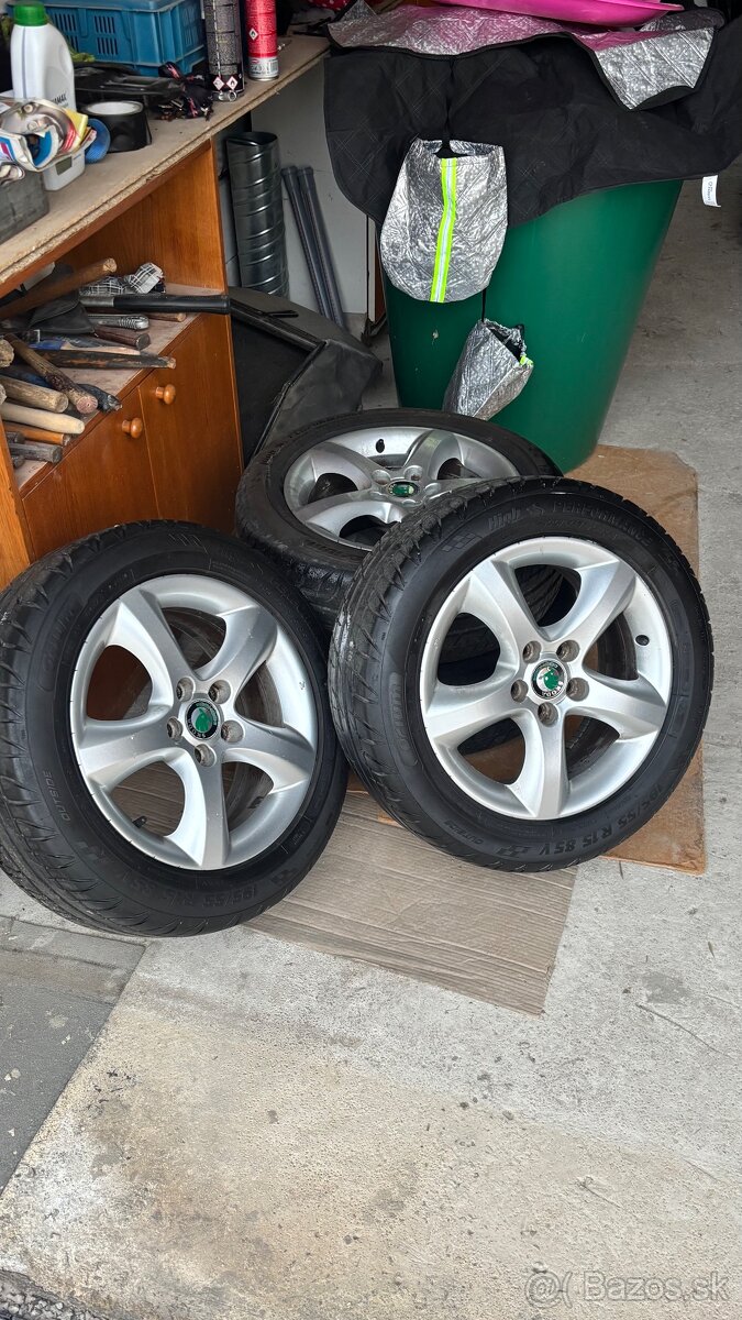Škoda 195/55 r15 ALU - 4