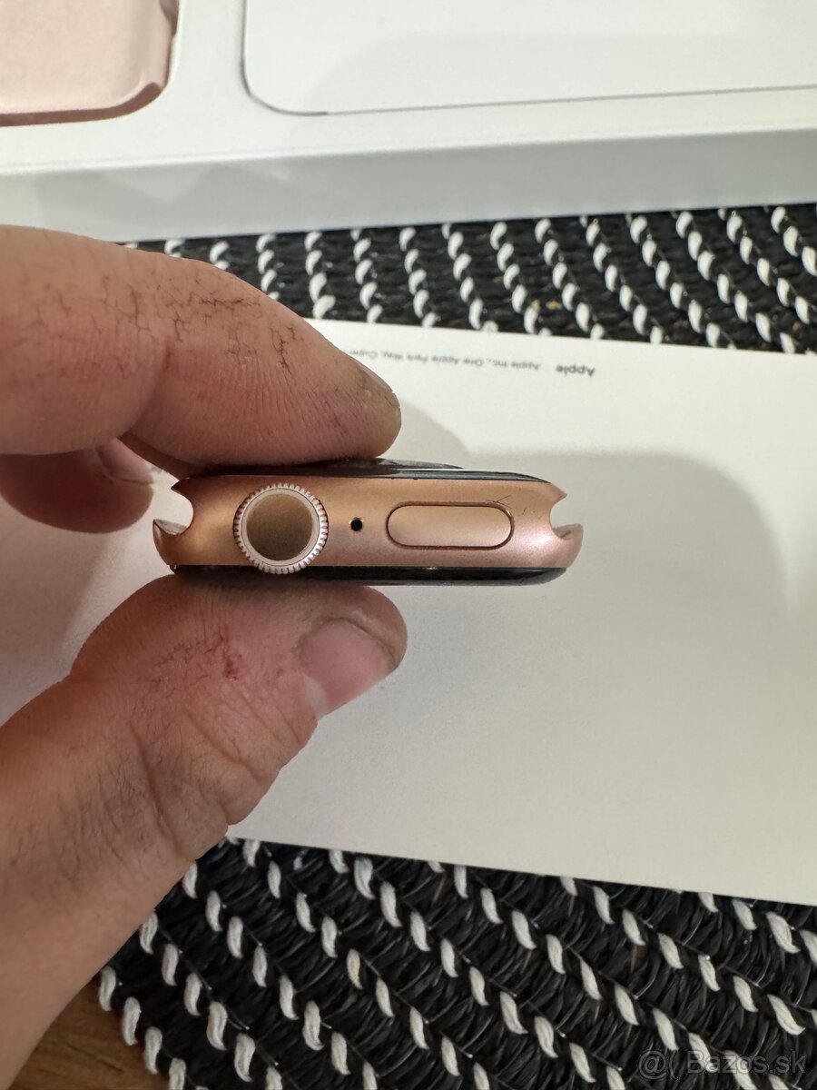 Apple Watch series 6 40mm Gold - 4