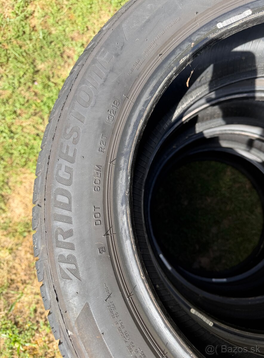 215/55 r17 letné BRIDGESTONE 94V - 4