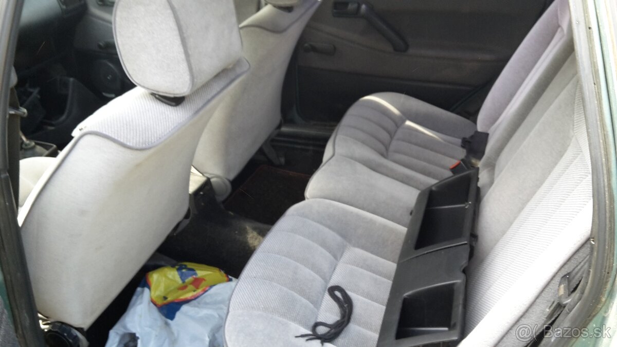 VW Passat B3 - 4