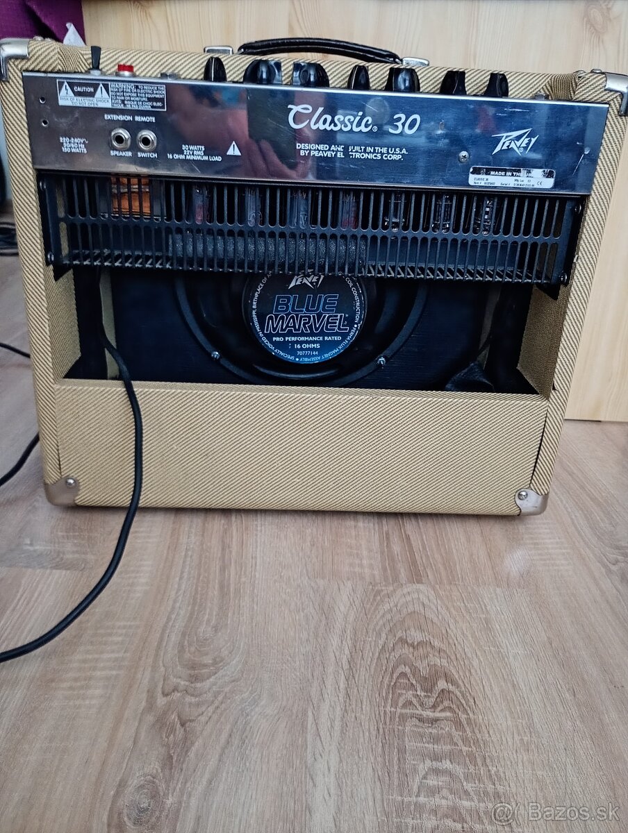Predám kombo Peavey classic 30 - 4