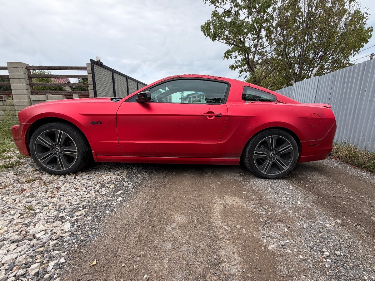 Ford Mustang 3.7 V6 - 4