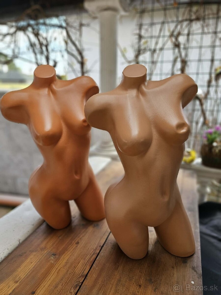 busty - 4