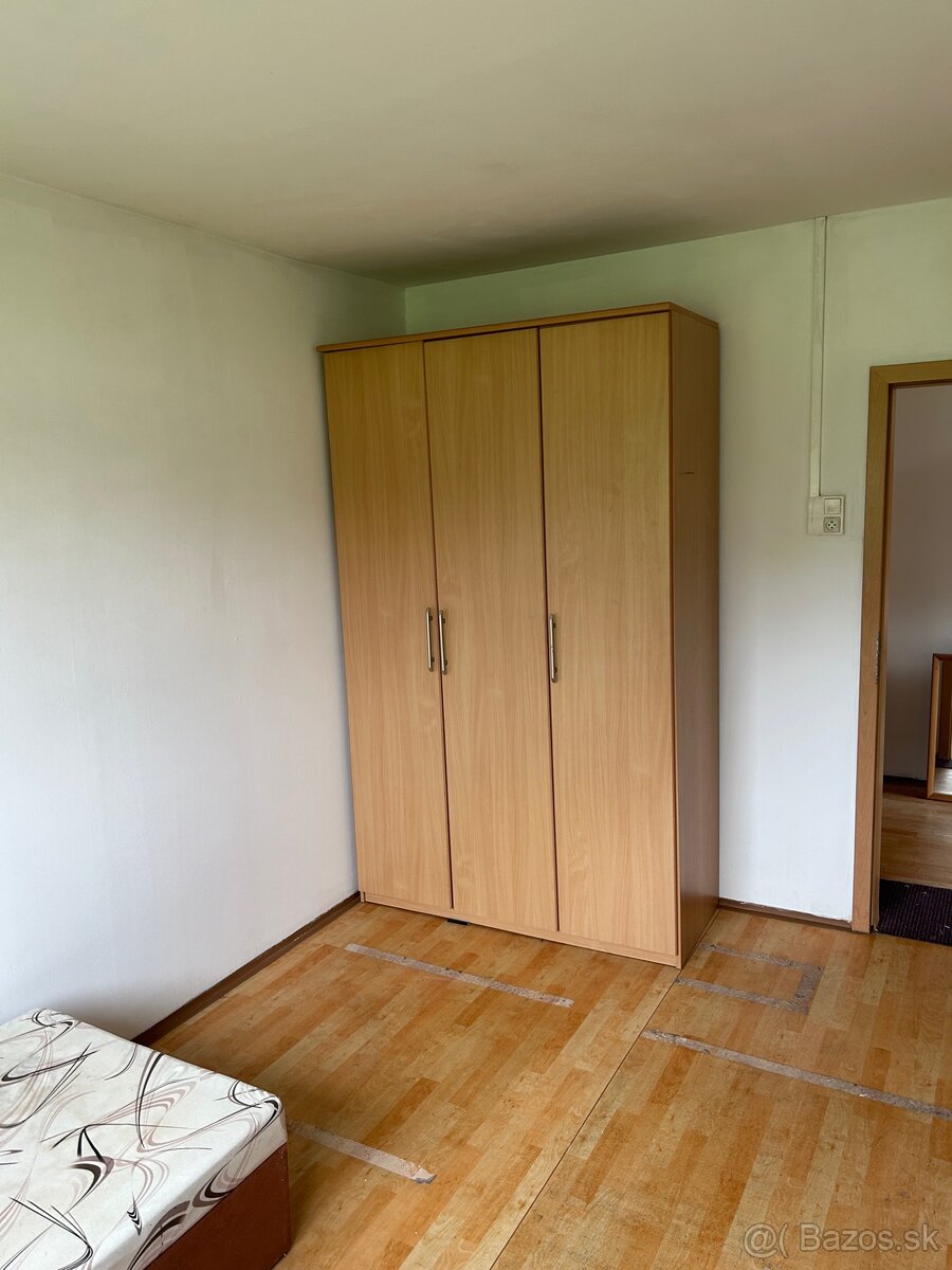 Ponuka prenájmu izby v spoločnej budove - 4