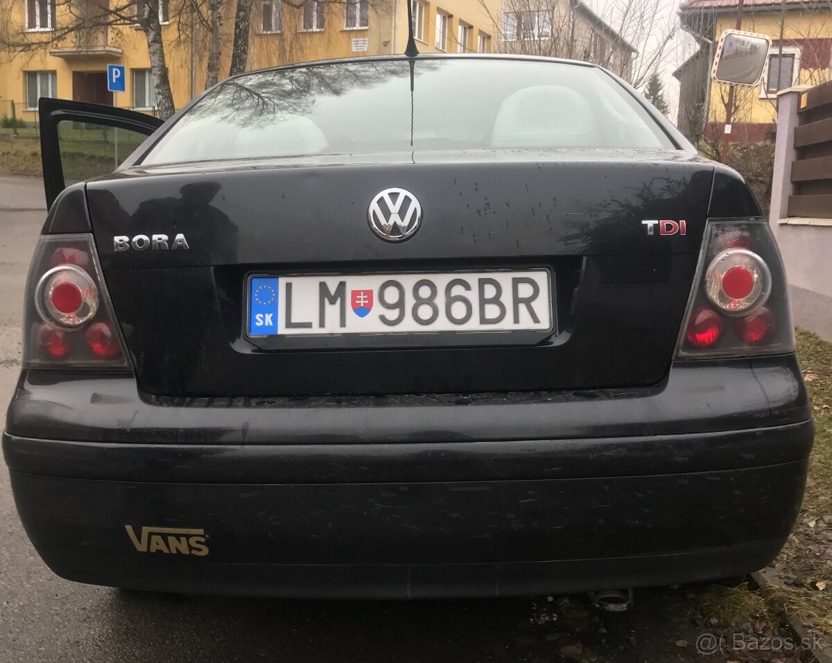 Volkswagen Bora Sedan 1.9TDi 85kw 16V - 4