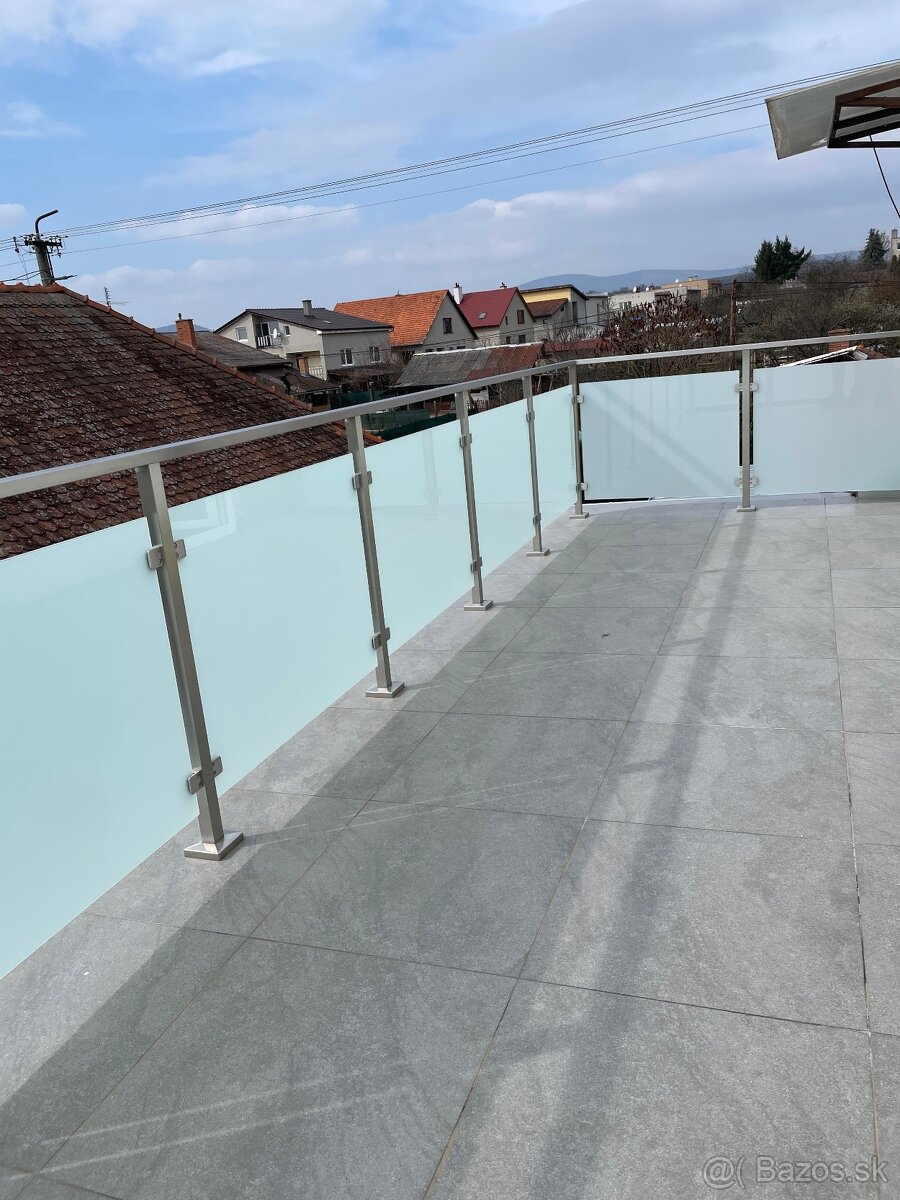 Nerezové zábradlie,brány,doplnky. - 4