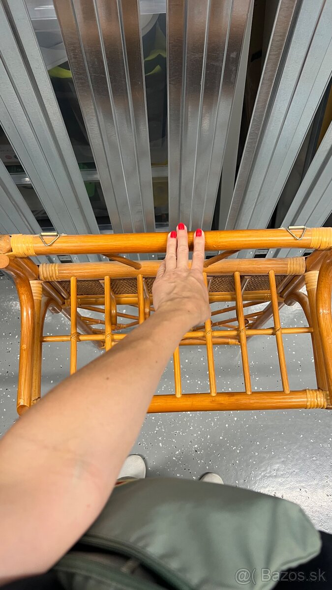 Ratanový vešiak - 4