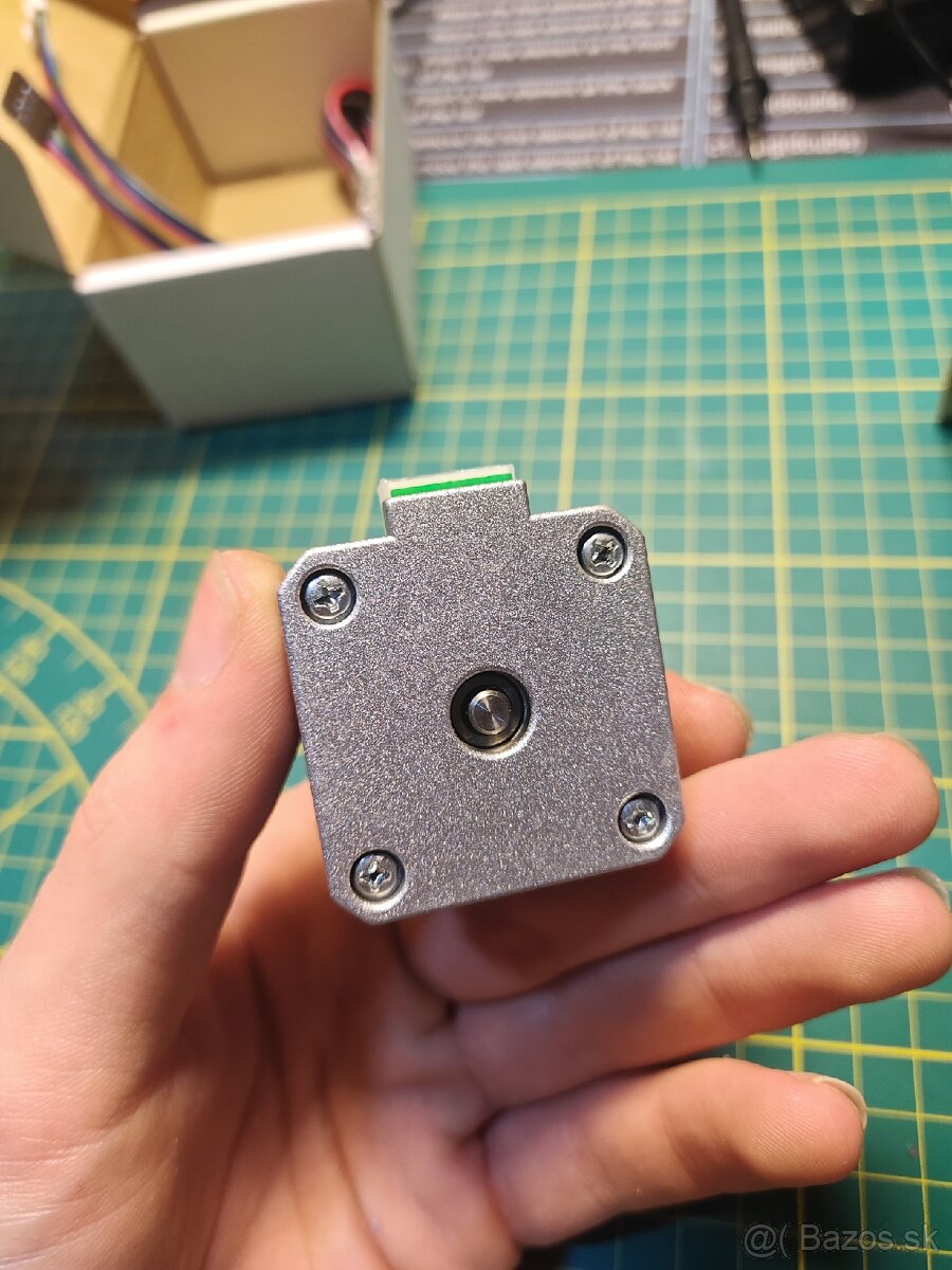 Krokový motor NEMA17 - 34mm 0.28Nm - 4