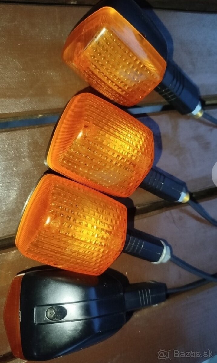 Smerové svetlá CEV - 4