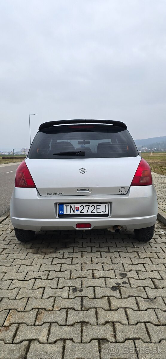 Suzuki swift 1.3 - 4