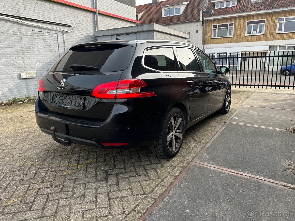 Peugeot 308 2014 1.2 benzina pure tech - 4