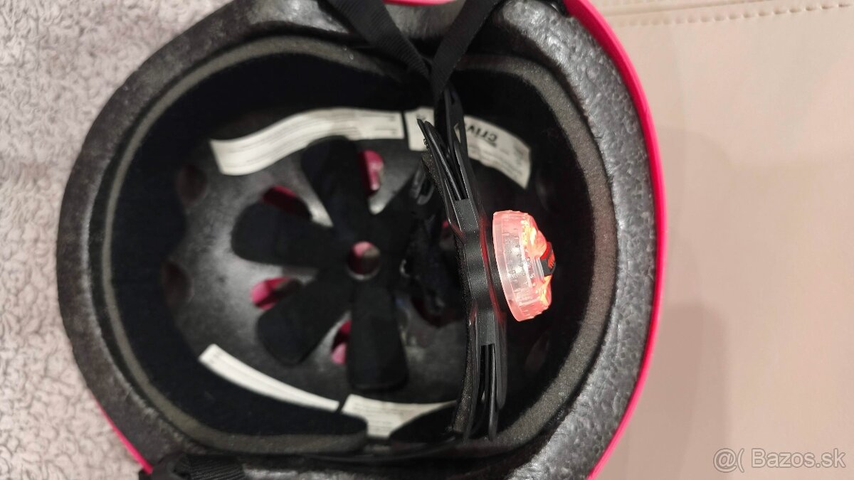 Cyklistická helma - 4